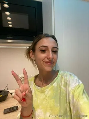 Kirabronx OnlyFans Leaked Free Thumbnail Picture - #eUPNO5L0nC