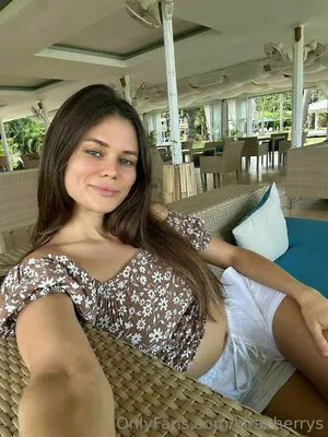 Kiracherrys OnlyFans Leaked Free Thumbnail Picture - #7W3UHMiMjL