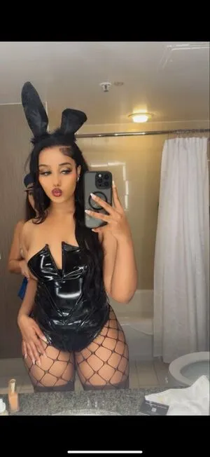 Kiramilann OnlyFans Leaked Free Thumbnail Picture - #daLBFUOsjv