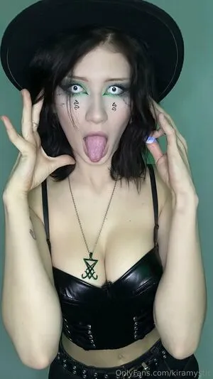 Kiramystic OnlyFans Leaked Free Thumbnail Picture - #hGF2Hhy1Wt