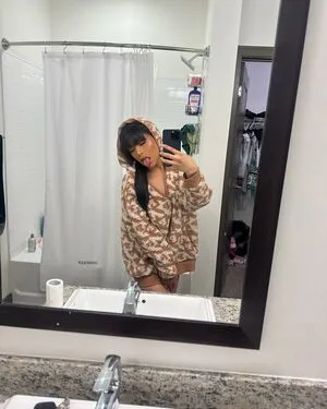 Kiranbooo OnlyFans Leaked Free Thumbnail Picture - #cM0C0v8ahe