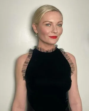 Kirsten Dunst OnlyFans Leaked Free Thumbnail Picture - #3ZXPsy5ojf