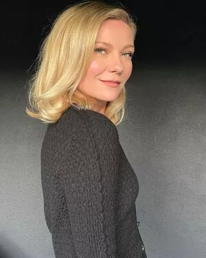 Kirsten Dunst OnlyFans Leaked Free Thumbnail Picture - #BaiHNlr4Ny