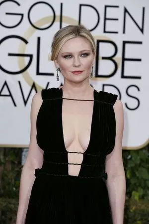 Kirsten Dunst OnlyFans Leaked Free Thumbnail Picture - #eVQFHY0eyo