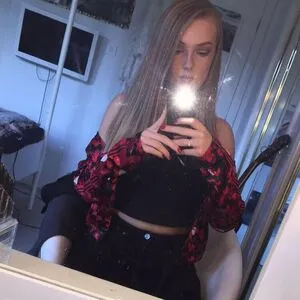 Kirsten Minnery Laing OnlyFans Leaked Free Thumbnail Picture - #ISOKNIAdTz