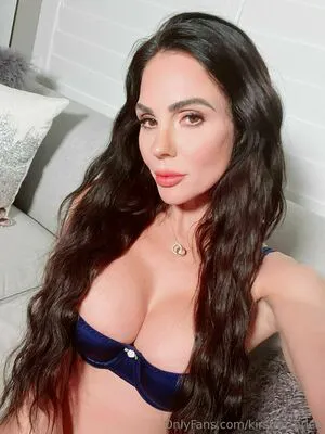 Kirsten Price OnlyFans Leaked Free Thumbnail Picture - #0ZyALux2dE
