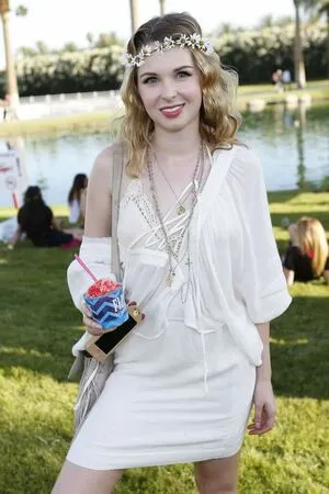 Kirsten Prout OnlyFans Leaked Free Thumbnail Picture - #UlsmBOtya5