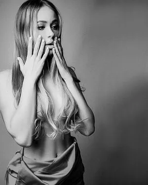 kisa_modelka OnlyFans Leaked Free Thumbnail Picture - #S5q36ya9C1