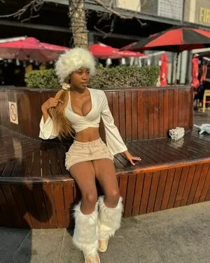 Kisha Ndlovu Lakeisha N Kisha OnlyFans Leaked Free Thumbnail Picture - #eJ8eT7NCi9