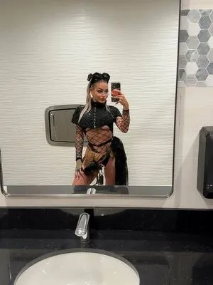 Kissa Sins OnlyFans Leaked Free Thumbnail Picture - #lAKvahscci