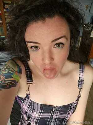 Kisses4kira OnlyFans Leaked Free Thumbnail Picture - #RMrYMzqAQ3