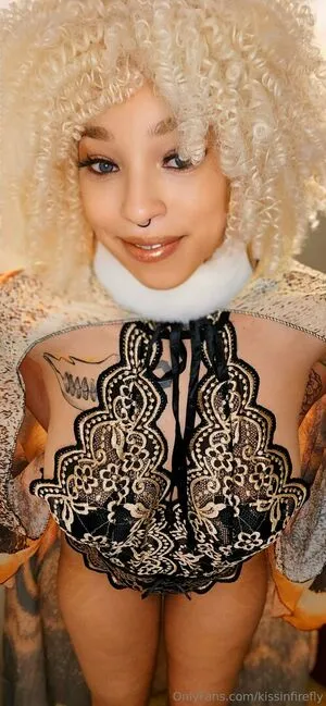 Kissinfirefly OnlyFans Leaked Free Thumbnail Picture - #AzNoHQINRi