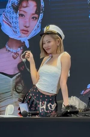 Kisslife OnlyFans Leaked Free Thumbnail Picture - #5W32SCO33u