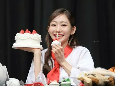 Kisslife OnlyFans Leaked Free Thumbnail Picture - #SmTM4riahX