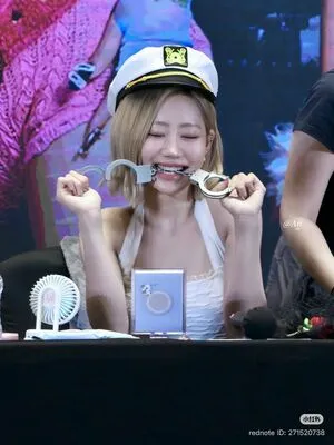 Kisslife OnlyFans Leaked Free Thumbnail Picture - #oPwDhDtrNw