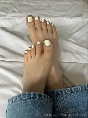 Kissmyfruityfeet OnlyFans Leaked Free Thumbnail Picture - #1nFD1eYSBj