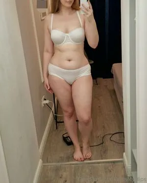 Kissmyhips OnlyFans Leaked Free Thumbnail Picture - #D9vySrByGS