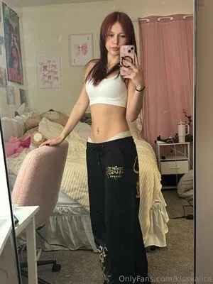 Kissxalice OnlyFans Leaked Free Thumbnail Picture - #7RjqeqgRMl