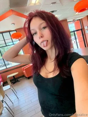 Kissxalice OnlyFans Leaked Free Thumbnail Picture - #XqCLQ7mfNO