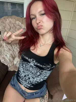 Kissxalice OnlyFans Leaked Free Thumbnail Picture - #aShuyjOyh0