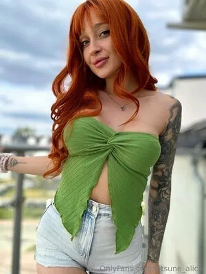 Kitsune Alicie OnlyFans Leaked Free Thumbnail Picture - #lx0ql0In8s