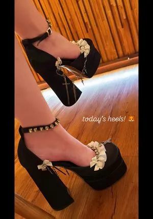 Kitsune OnlyFans Leaked Free Thumbnail Picture - #1p2AtfnT0e