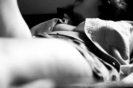 Kitten Lunae Lumen OnlyFans Leaked Free Thumbnail Picture - #ErMYHKfP9I