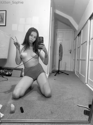 Kitten Sophie OnlyFans Leaked Free Thumbnail Picture - #n9DjPAtCz0