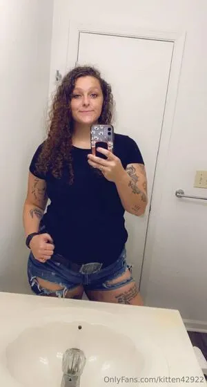 Kitten42922 OnlyFans Leaked Free Thumbnail Picture - #QZFJwZBXVJ