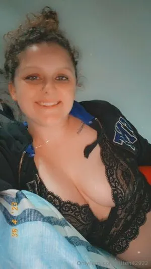 Kitten42922 OnlyFans Leaked Free Thumbnail Picture - #SHWa7dgK7F