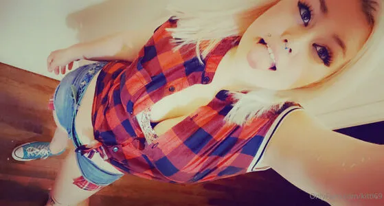 Kitti69 OnlyFans Leaked Free Thumbnail Picture - #NXx0aILrkB