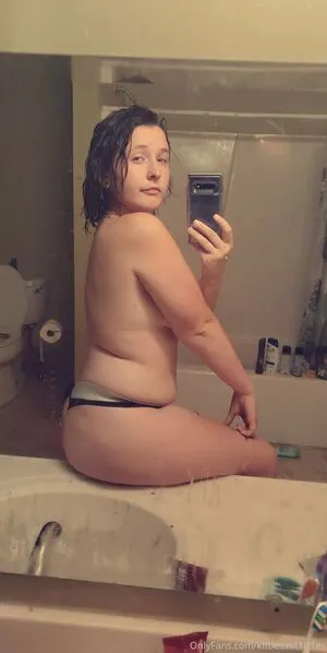 Kitties N T1tt1es OnlyFans Leaked Free Thumbnail Picture - #VONxzeOZU0