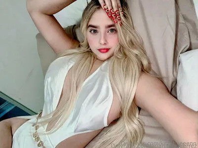 Kitttybadofff OnlyFans Leaked Free Thumbnail Picture - #wYrlclteFl