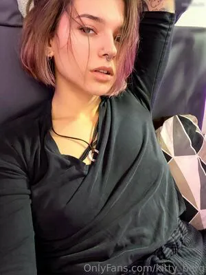 Kitty Berg OnlyFans Leaked Free Thumbnail Picture - #1ZzHr8Ua71