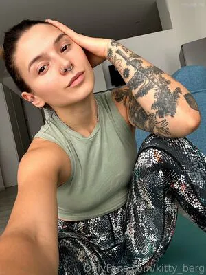 Kitty Berg OnlyFans Leaked Free Thumbnail Picture - #3GYoylWwVY