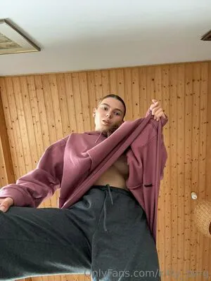 Kitty Berg OnlyFans Leaked Free Thumbnail Picture - #45RUFOukkX