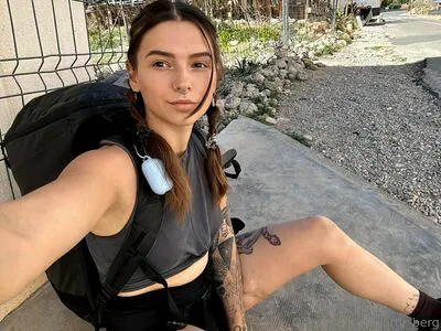 Kitty Berg OnlyFans Leaked Free Thumbnail Picture - #81bsYjipkP