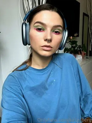 Kitty Berg OnlyFans Leaked Free Thumbnail Picture - #AY0LSbjT1v