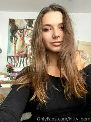Kitty Berg OnlyFans Leaked Free Thumbnail Picture - #BMdOmFnOlo