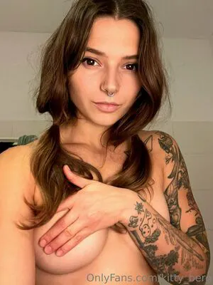 Kitty Berg OnlyFans Leaked Free Thumbnail Picture - #BQ4g5dpsh8