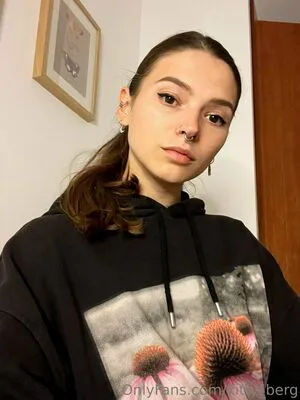 Kitty Berg OnlyFans Leaked Free Thumbnail Picture - #EGssYGSuAu