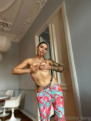 Kitty Berg OnlyFans Leaked Free Thumbnail Picture - #GjGKBXvLpx