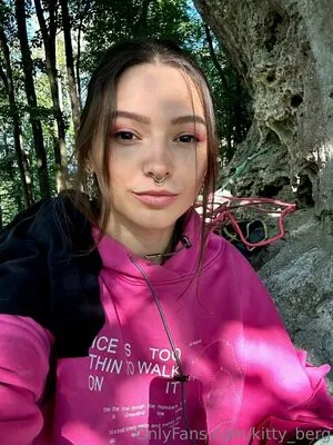 Kitty Berg OnlyFans Leaked Free Thumbnail Picture - #Hz5ongh72J