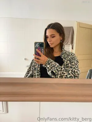 Kitty Berg OnlyFans Leaked Free Thumbnail Picture - #KF2zs7z7Du