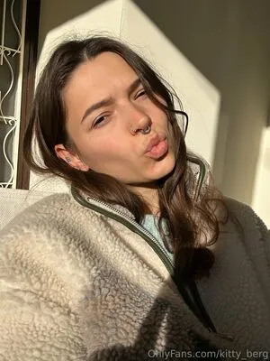 Kitty Berg OnlyFans Leaked Free Thumbnail Picture - #KX0ogYi4wl