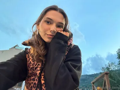 Kitty Berg OnlyFans Leaked Free Thumbnail Picture - #L3RGxkWPg8