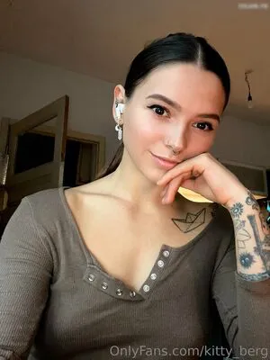 Kitty Berg OnlyFans Leaked Free Thumbnail Picture - #LLSq1LqDbh