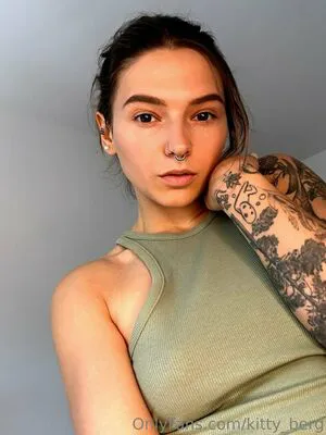 Kitty Berg OnlyFans Leaked Free Thumbnail Picture - #P8KgCxrBEV