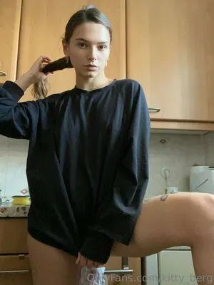 Kitty Berg OnlyFans Leaked Free Thumbnail Picture - #VeRvq3Kc6v