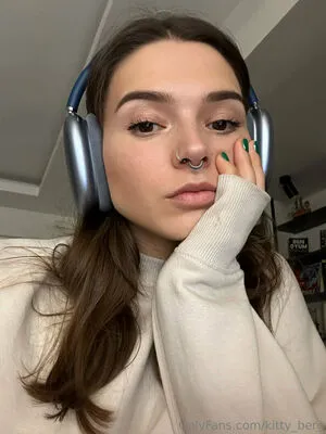 Kitty Berg OnlyFans Leaked Free Thumbnail Picture - #aRsH05YFoB